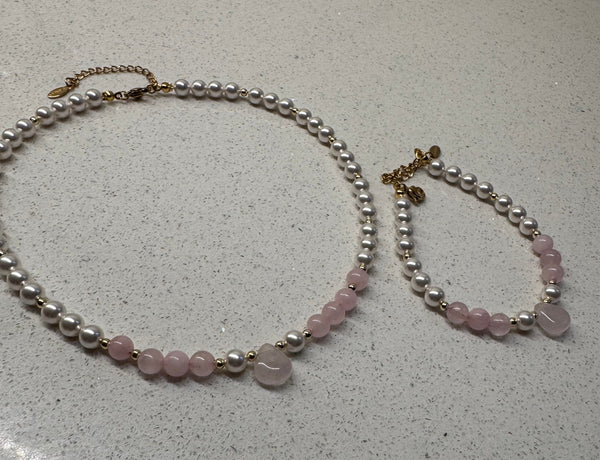 Rosé Aura Necklace & Bracelet Set – Rose Quartz & Crystal Pearls