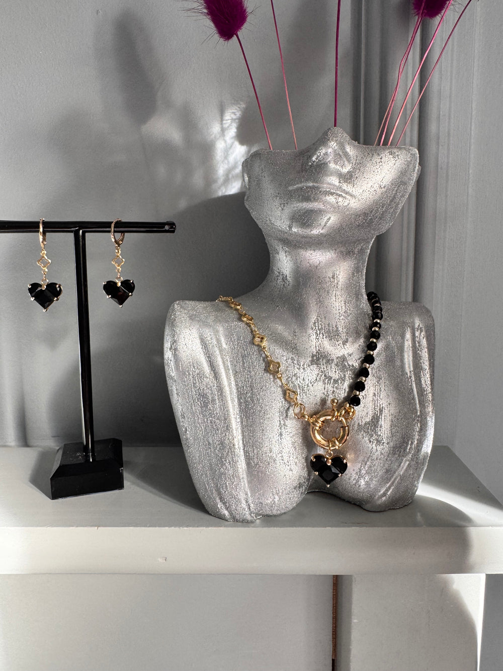 Noir Étoile Jewellery Set – Black Crystal Heart Necklace, Bracelet & Earrings | Luxury Gold-Plated Handmade Jewellery